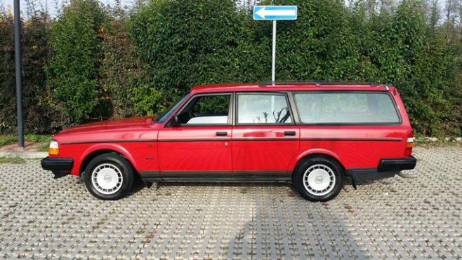 Foto Volvo 212