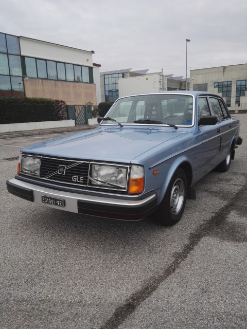 Foto Volvo 276