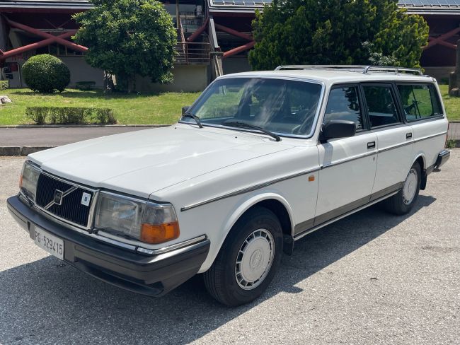 Foto Volvo 327